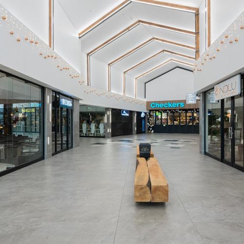 SVArchitects Retail Showroom Drakenstein Sentrum (7)